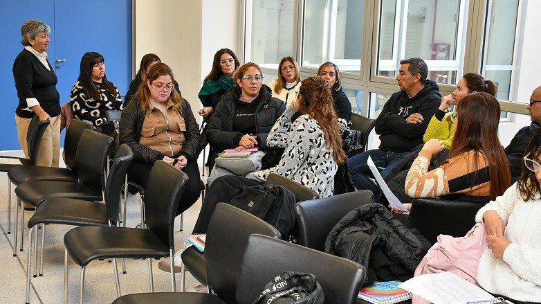 Salud realizó un taller de detección y prevención de violencia intrafamiliar
