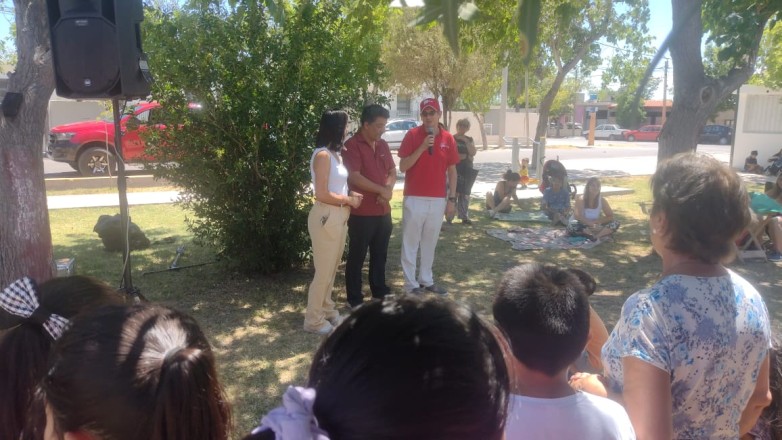 El Ministerio de Gobierno celebró la diversidad y la integración cultural en la Plaza República del Perú