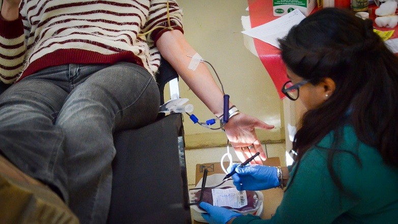 Salud convoca a donar sangre durante el mes de enero