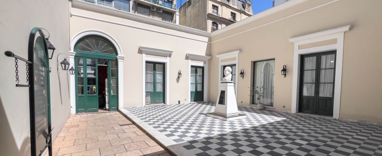 Emprendedores Sociales llevan sus artesanías a la Casa de San Juan en Buenos Aires